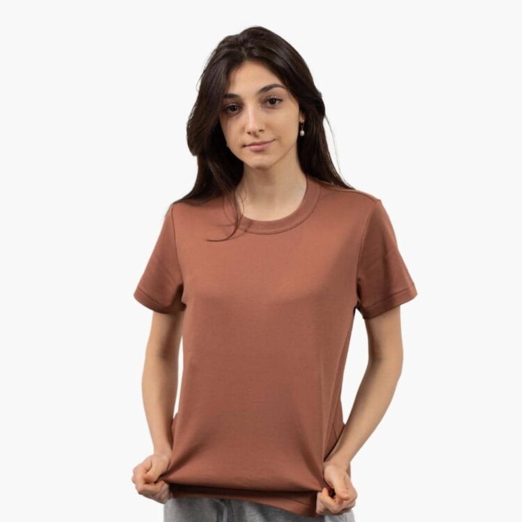 Camiseta nueva para niñas