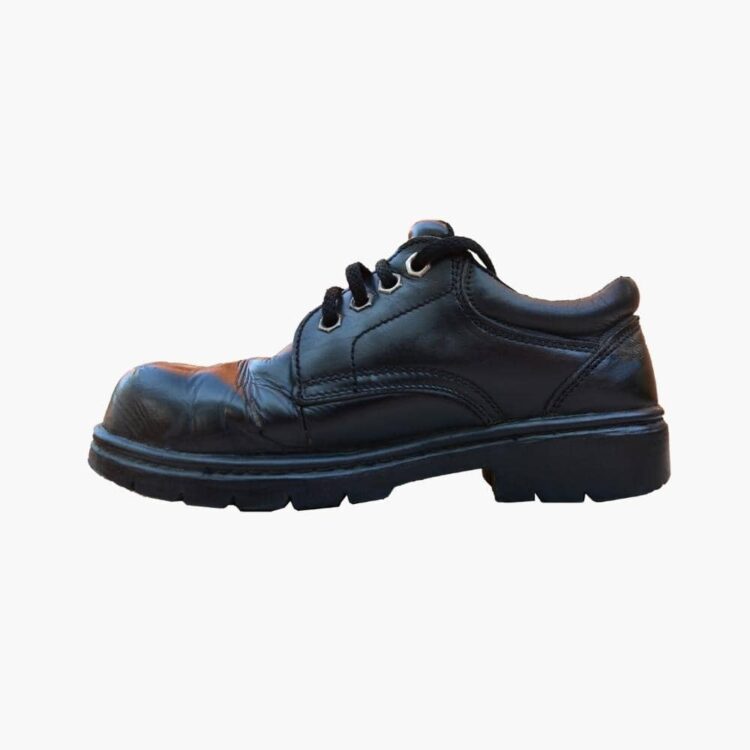 Zapatos de cuero negros